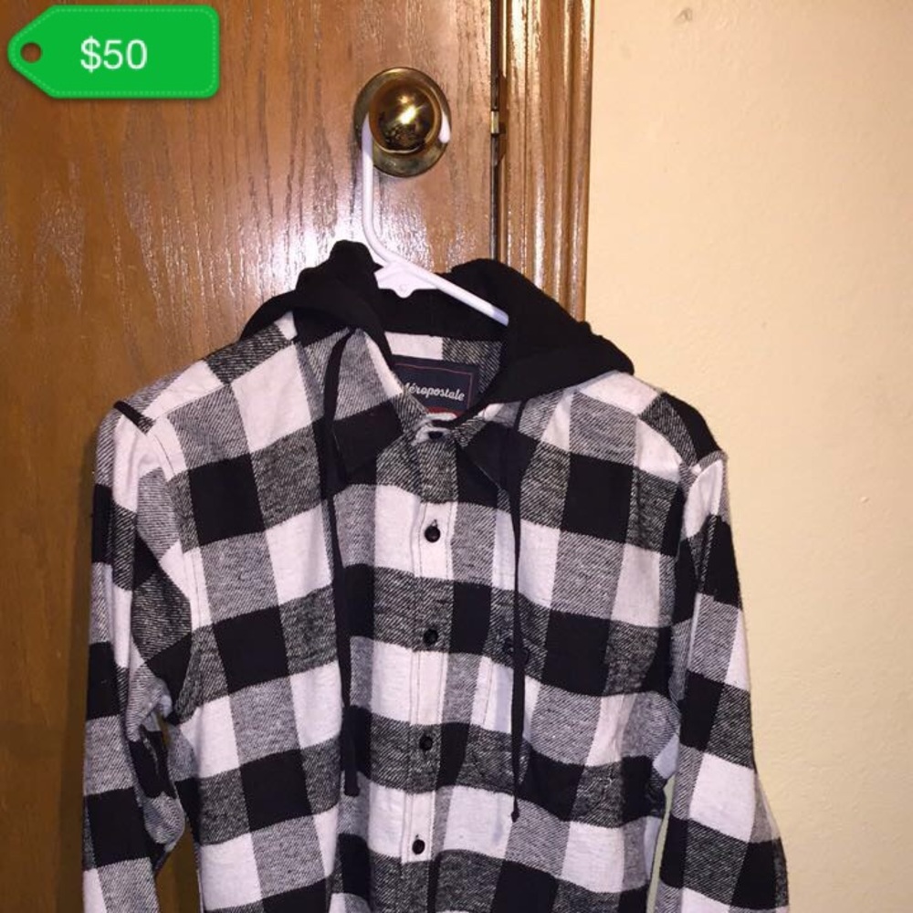 SOLD (40$) Aero Fleece Hoodie